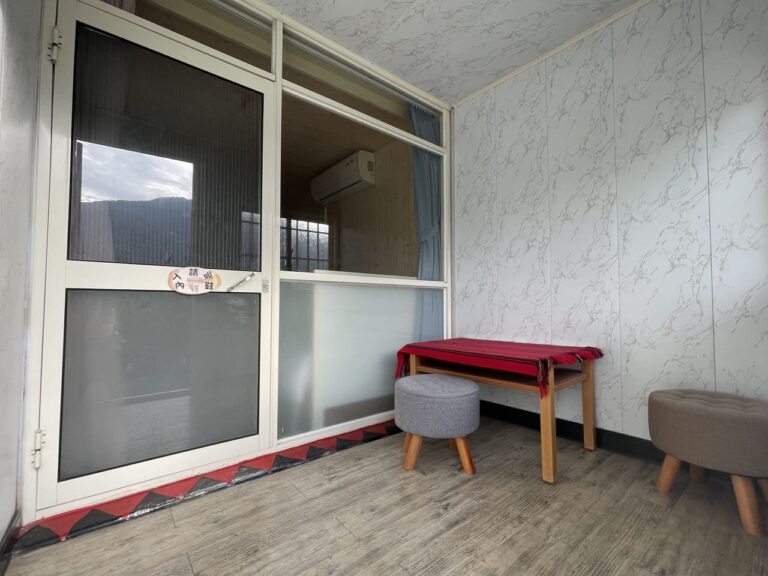 B 區｜三人溫馨小木屋2