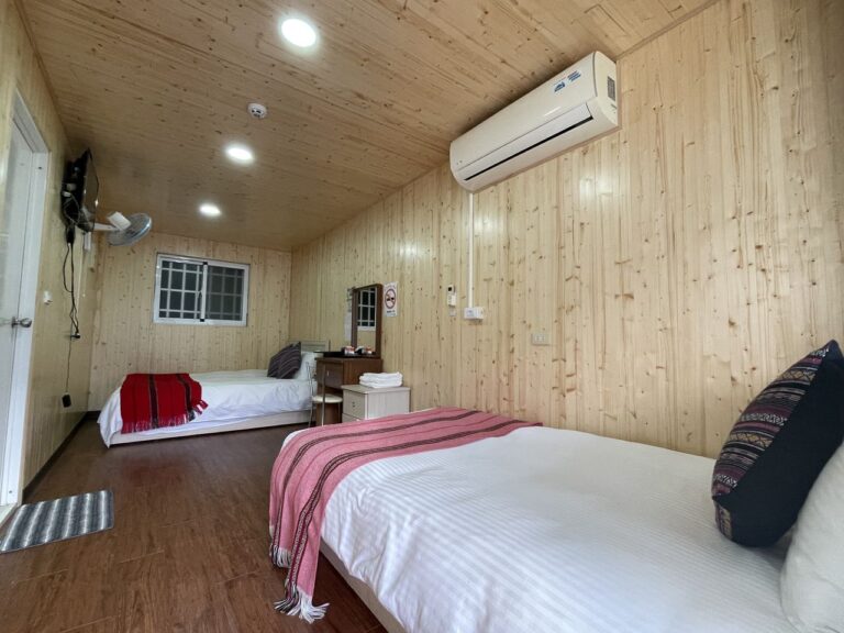 B 區｜三人溫馨小木屋3