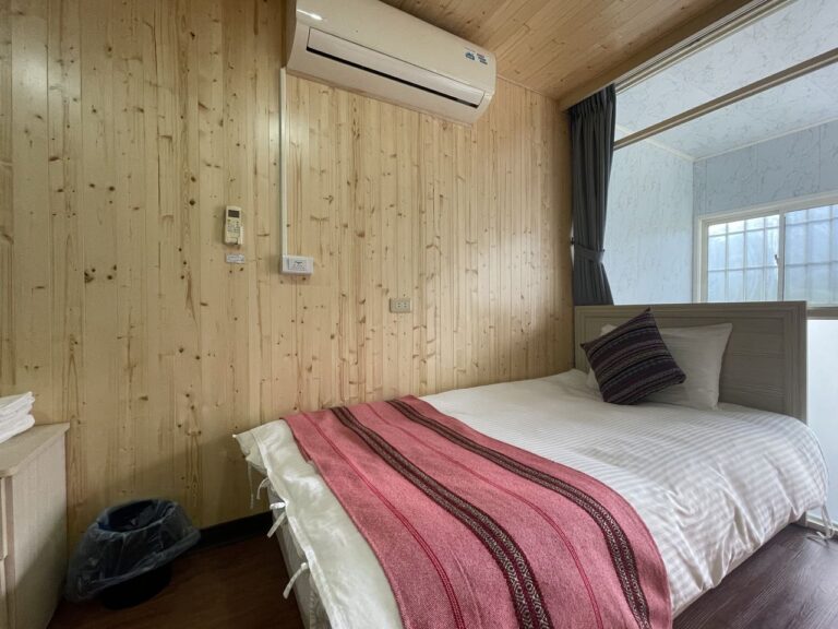 B 區｜三人溫馨小木屋5